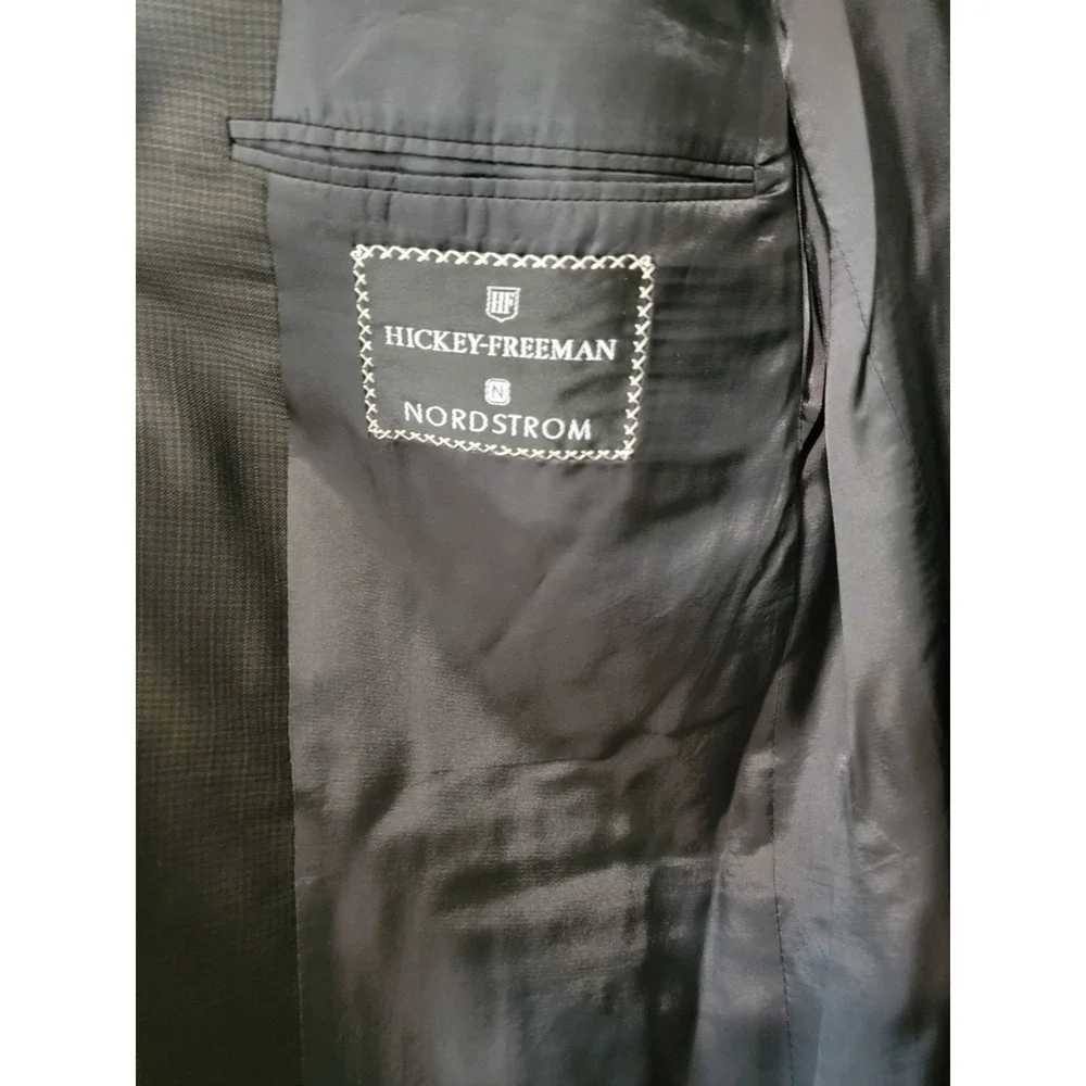 Hickey Freeman Loro‎ Piana 41R Blue Gray Plaid Tasmanian Super 120s Wool Blazer